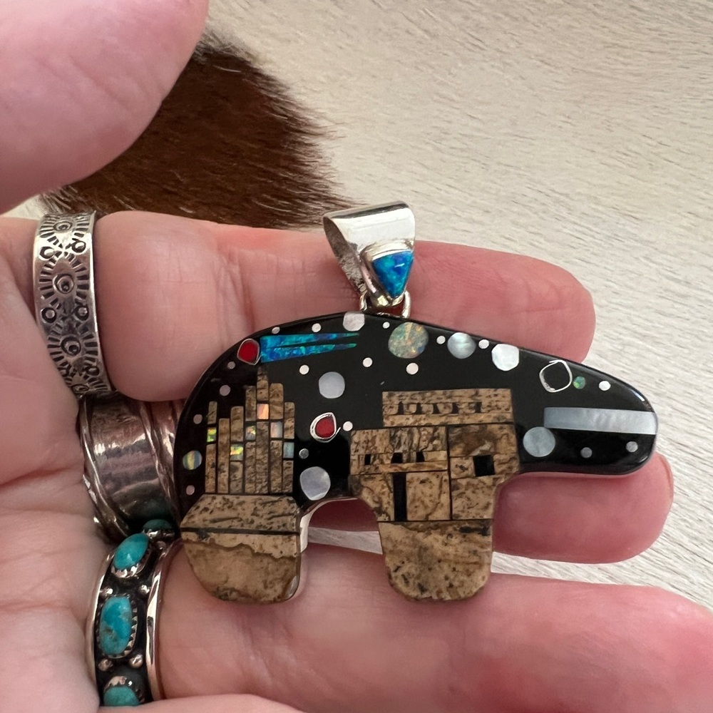 ❤️ Signed RD Zuni Galaxy Native American Navajo LG 925 Bear Pendant 13.6G Unisex - Picture 9 of 14